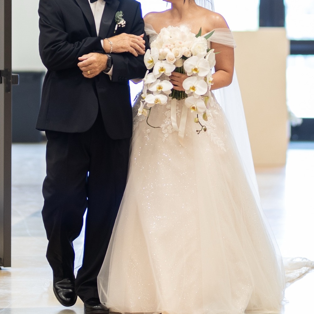 Oleg Cassini Cream Wedding Dress